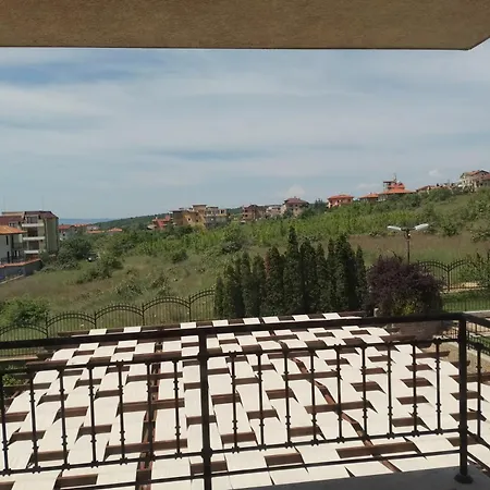 Macon In Saint Vlas