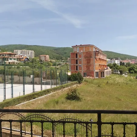 Macon In Saint Vlas Apartment